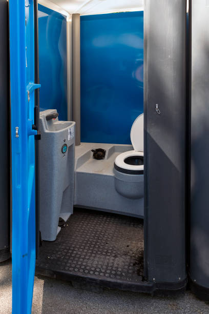 Best Portable restroom trailer rental  in Brewerton, NY