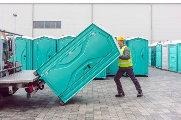 Best Porta potty delivery and setup  in Brewerton, NY