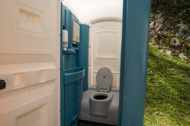 Best Affordable portable toilet rental  in Brewerton, NY