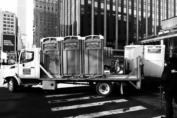 Best Construction site porta potty rental  in Brewerton, NY